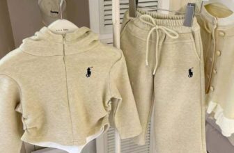 [🆕🇻🇳] Thảo Lâm Baby Shop – Cửa hàng quần áo sơ sinh – trẻ em 🧑‍🧒❤️️👶⭐️ Bộ đẹp như này chỉ #1xxk…Đầu nùa quá nhiều deal hời luôn – Set này chính vụ ko có dưới 300k đâu ạ.Bảng size tham khảo :Size 90 12-14kg
Size 100 14-16 , shares-0✔️ , likes-2❤️️ , date-2025-07-11 14:33:30🇻🇳🇻🇳🇻🇳📰🆕