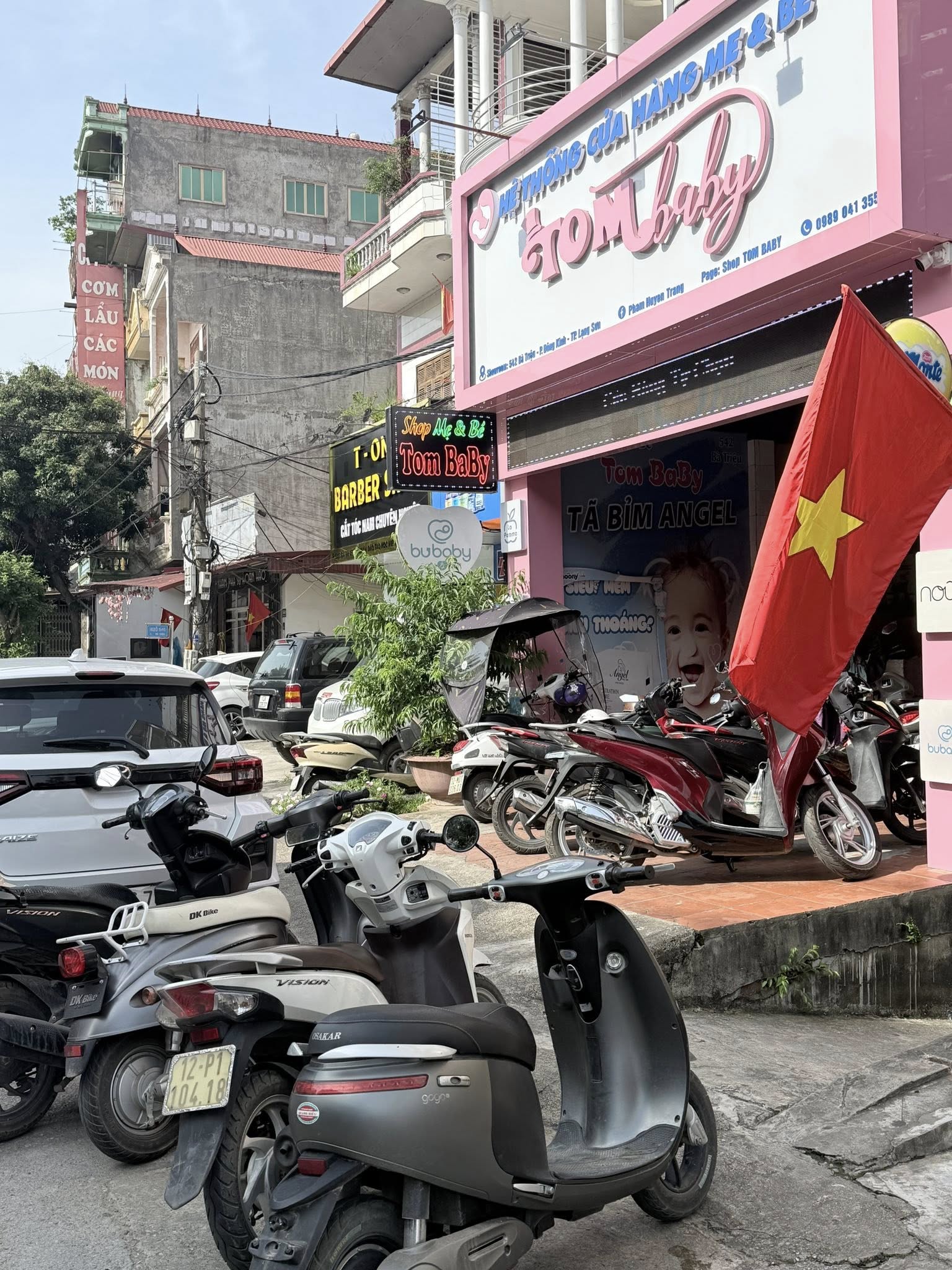 [🆕🇻🇳] Shop TOM BABY  Chuyên Bỉm,Thời trang cho bé,các loại Bánh kẹo, Kem, Thực phâm dinh dưỡng 🧑‍🧒❤️️👶⭐️ Toàn cảnh đại sale #BUBABY tại shop #TOMBABY nè các mẹ ơi các mẹ hnay săn sale thành công mĩ mãn nha. Hẹn các mẹ vào dịp sale sau ạ
, shares-1✔️ , likes-3❤️️ , date-2025-07-18 23:37:13🇻🇳🇻🇳🇻🇳📰🆕