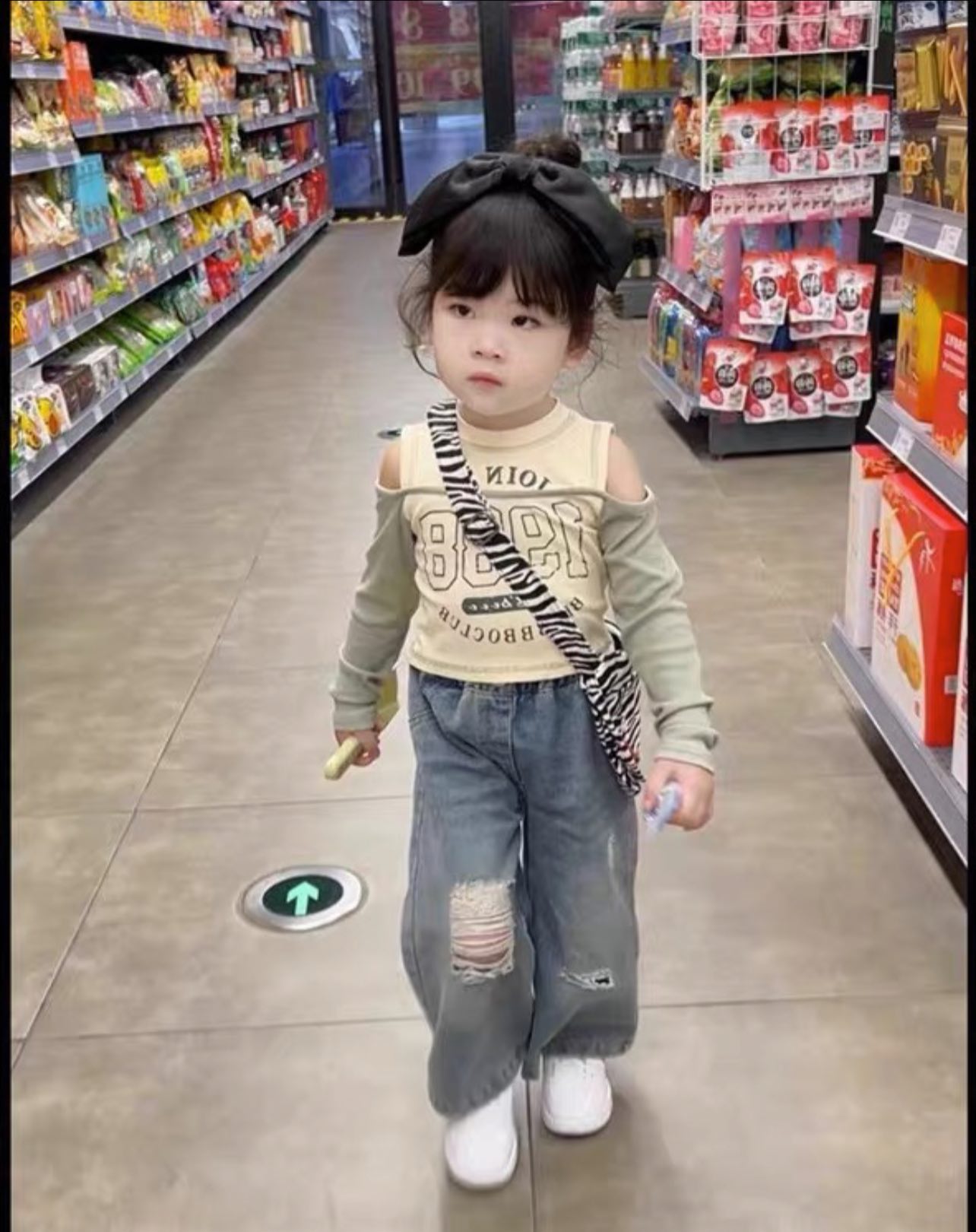 [🆕🇻🇳]  Tuyên Thuỳ Hải Phòng Shop Quần Áo Trẻ Em-Đồ Sơ Sinh-Giày Dép-Bỉm 🧑‍🧒❤️️👶⭐️ Sữa rửa mặt rau củ quả SUPER VEGITOK WONDER BATH SUPER VEGITOKS Cleanser
Với  chiết xuất từ chanh, bơ, trà xanh, rau diếp tăng cường vitamin, cấp ẩm tự nhi , shares-0✔️ , likes-1❤️️ , date-2025-07-12 15:16:18🇻🇳🇻🇳🇻🇳📰🆕