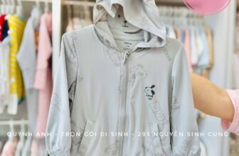 [🆕🇻🇳] Quỳnh Anh – Trọn Gói Đi Sinh – Shop chuyên cung cấp trọn gói đồ sơ sinh 🧑‍🧒❤️️👶⭐️ #SALE_XẢ_KHO
Mặc áo chống nắng mà bị nghiền là có thật
Chất bao xịn mặc bao thích
ÁO chống nắng avaler chất lụa lạnh, lỗ thoáng khí siêu mềm mát, thoát n , shares-0✔️ , likes-0❤️️ , date-2025-07-14 18:02:03🇻🇳🇻🇳🇻🇳📰🆕