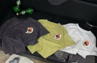 [🆕🇻🇳]  Thuỷ Nghé Kids  – Chuyên sỉ SLL quần áo Thời Trang Trẻ Em & Sơ Sinh đầy đủ các mẫu 🧑‍🧒❤️️👶⭐️  ĐẸP TỪ FORM ĐẾN CHẤT – KHÁCH SỈ VỀ CHỐT LIÊN TỤC
Áo thun basic loang logo Dior – mặc thoáng mát, form rộng chuẩn xưởng
Màu trung tính sang xịn – dễ phối, , shares-0✔️ , likes-0❤️️ , date-2025-07-15 21:59:15🇻🇳🇻🇳🇻🇳📰🆕