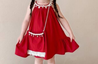 [🆕🇻🇳] Thảo Lâm Baby Shop – Cửa hàng quần áo sơ sinh – trẻ em 🧑‍🧒❤️️👶⭐️ Váy đỏ đã xjnh lại được tặng kèm túi nữa nha mẹ…Set 2 món rực rỡ đón hè . Em mời các mẹ lên đơn ạ…Bảng size tham khảo :Size 90 12-14kg
Size 100 14-1 , shares-0✔️ , likes-2❤️️ , date-2025-07-12 00:01:31🇻🇳🇻🇳🇻🇳📰🆕