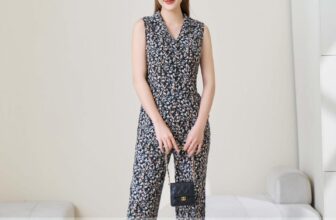 [🆕🇻🇳] Top1Vietnam ♥️️ Hè về nắng trải khắp sân, diện hoa dịu mắt – ai nhìn cũng mê
BỘ ĐỒNG GIÁ #199K
—
Thiết kế sát nách mát mẻ – cổ ve nhẹ sang trọng. Họa tiết hoa nhã nhặn,  , shares-2✔️ , likes-1❤️️ , date-2025-07-16 18:00:20🇻🇳🇻🇳🇻🇳📰🆕