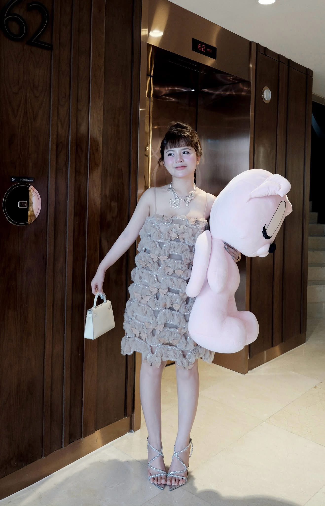 [🆕🇻🇳] TP Luxury – Cho thuê váy thiết kế chính hãng 👕 Top1Fashion 👗  Cho thuê trang phục toàn quốcPage TP LUXURY Cho Thuê Đồ Hiệu :
Page 2 :
profile.php?id=100086241371616
Page 3 :
FB Chủ Top :
TikTok .. trinhphu , shares-0✔️ , likes-5❤️️ , date-2025-07-21 19:36:11🇻🇳🇻🇳🇻🇳📰🆕