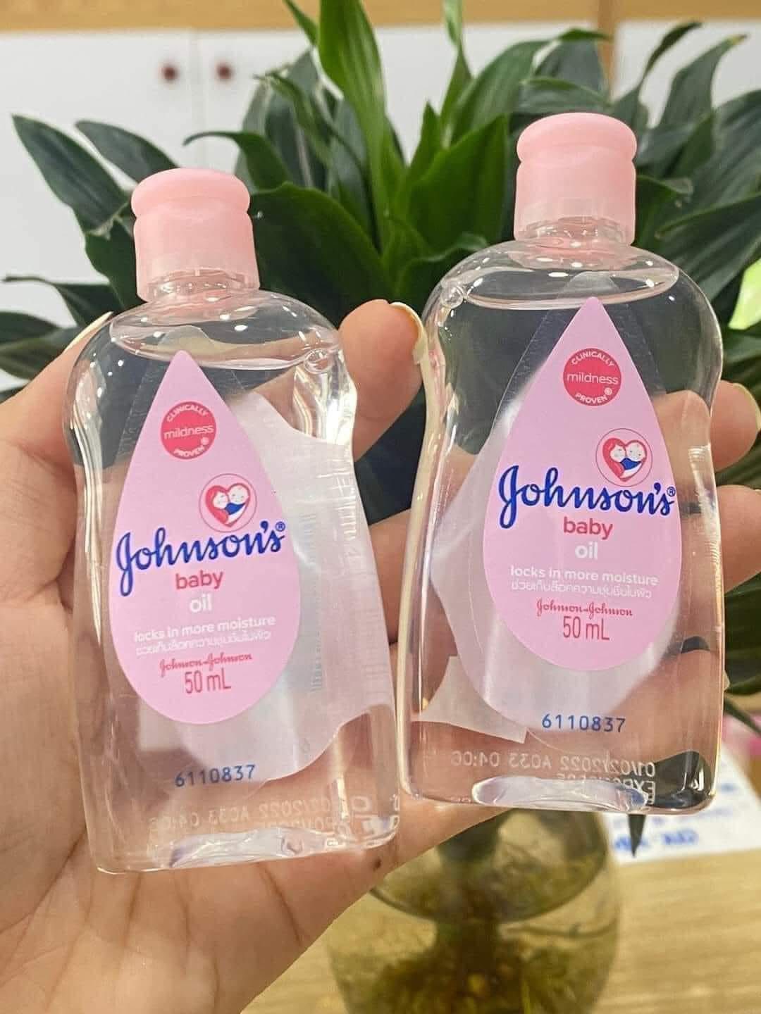 [🆕🇻🇳] Anlekids – Chuyên trọn gói sơ sinh 🧑‍🧒❤️️👶⭐️  Dầu massage & dưỡng ẩm JONSON’S Baby OilDầu massage và dưỡng ẩm chứa công thức khóa độ ẩm cao trên da khô, mang đến cho bé một làn da mềm mịn, trơn lá , shares-0✔️ , likes-0❤️️ , date-2025-07-18 17:21:13🇻🇳🇻🇳🇻🇳📰🆕