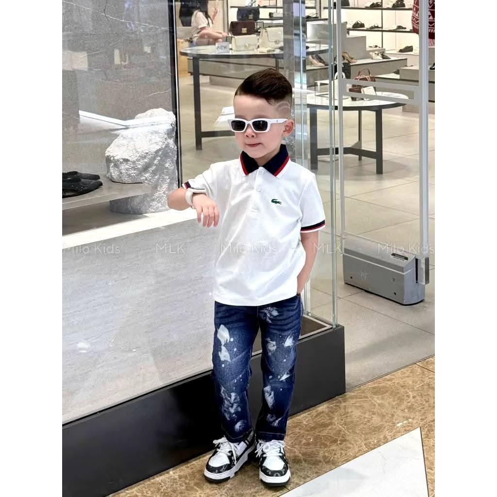 [🆕🇻🇳]  LynPu Kids  – điều diệu kỳ cho mẹ và bé 🧑‍🧒❤️️👶⭐️ E về thêm mã polo cá sấu cho bé trai đây ạ
Polo dễ mặc lắm luôn, đi học, đi choi tiệc tùng đều ok ạ
Hàng Qccc, chất siêu xịn
Sẵn tại LynPu Kids 12 cảng Mới , shares-0✔️ , likes-0❤️️ , date-2025-07-21 03:18:44🇻🇳🇻🇳🇻🇳📰🆕