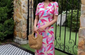 [🆕🇻🇳] Duyên Clothing 👕 Top1Fashion 👗  Nàng hỏi Duyên tư vấn một chiếc maxi tôn dáng, quyến rũ, trẻ trung mà lại dễ mặc, che khuyết điểm thì Katina chính xác là những gì Nàng đang tìm kiếm ạ. Nổ , shares-0✔️ , likes-0❤️️ , date-2025-07-14 03:41:34🇻🇳🇻🇳🇻🇳📰🆕