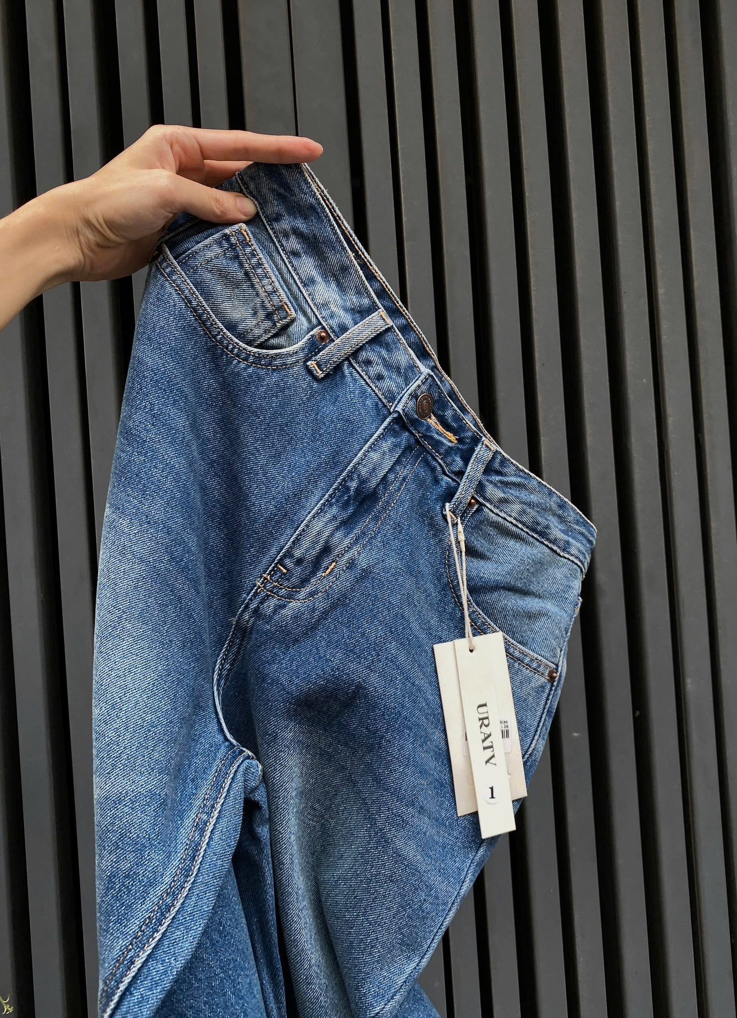 [🆕🇻🇳] LOVI SHOP 👕 Top1Fashion 👗  SUE TOP  #lovi #lovishop #foryou—
Shopping on Shopee/Tiktok: Lovishop
Visit us: 958/14 Lạc Long Quân, p8, q Tân Bình, Tp.Hcm. ( Schedule a visit) , shares-0✔️ , likes-0❤️️ , date-2025-07-22 23:42:36🇻🇳🇻🇳🇻🇳📰🆕