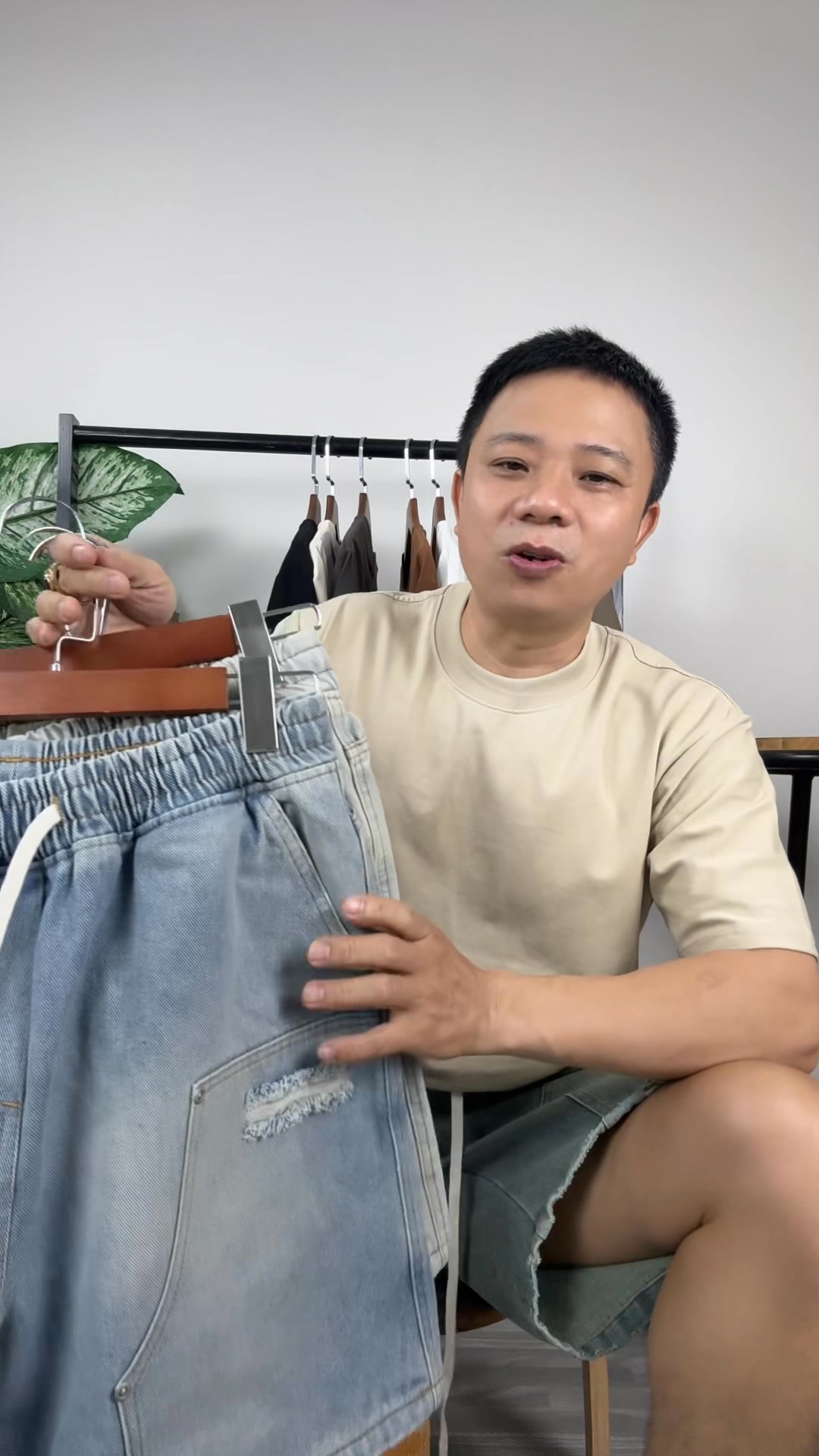 [🆕🇻🇳] Đồ bộ mặc nhà tone lanh  👕 Top1Fashion 👗  MIỄN SHIP ĐƠN 3B
MUA 10 TẶNG 1
Bộ lững chất vải tôn 2 da loại 1 mền,  mịn thoáng mát thấm hút mồ hôi tốt
Size  40ky-85ky
Được kiểm tra hàng thoải mái
, shares-0✔️ , likes-92❤️️ , date-2025-07-08 20:35:42🇻🇳🇻🇳🇻🇳📰🆕