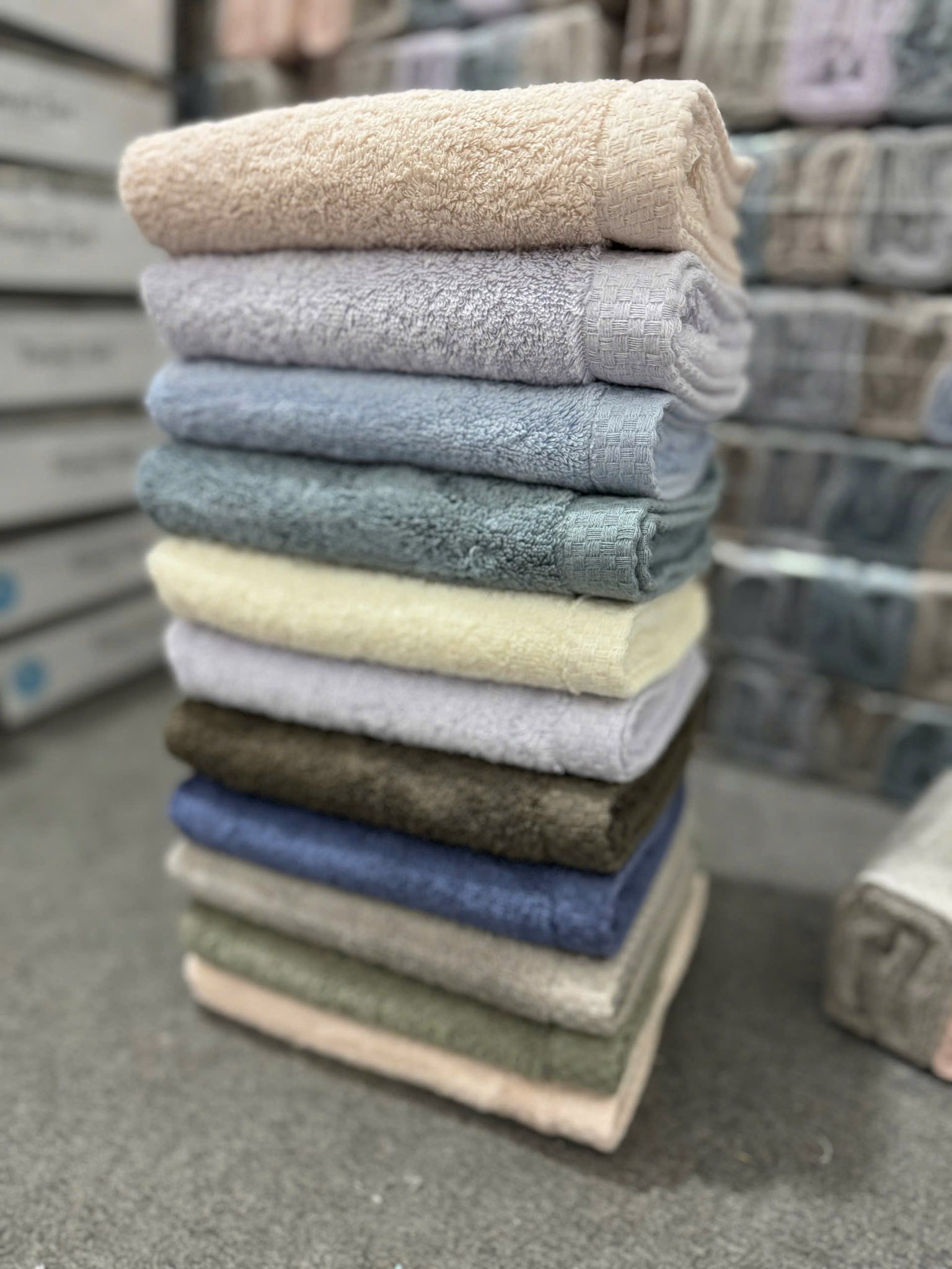 [🆕🇻🇳] XỊN XUẤT KHẨU – Chuyên quần áo trẻ em và nam nữ xuất khẩu 👕 Top1Fashion 👗  Deal này bỏ qua thì tiếc lắm đây này  Nhà máy xả lô khăn xuất Nhật, chất lượng phải nói là đỉnh của chóp luôn ạ!
Chỉ sợ dùng xong khăn này, các mẹ cứ bắt  , shares-0✔️ , likes-2❤️️ , date-2025-07-21 22:57:38🇻🇳🇻🇳🇻🇳📰🆕