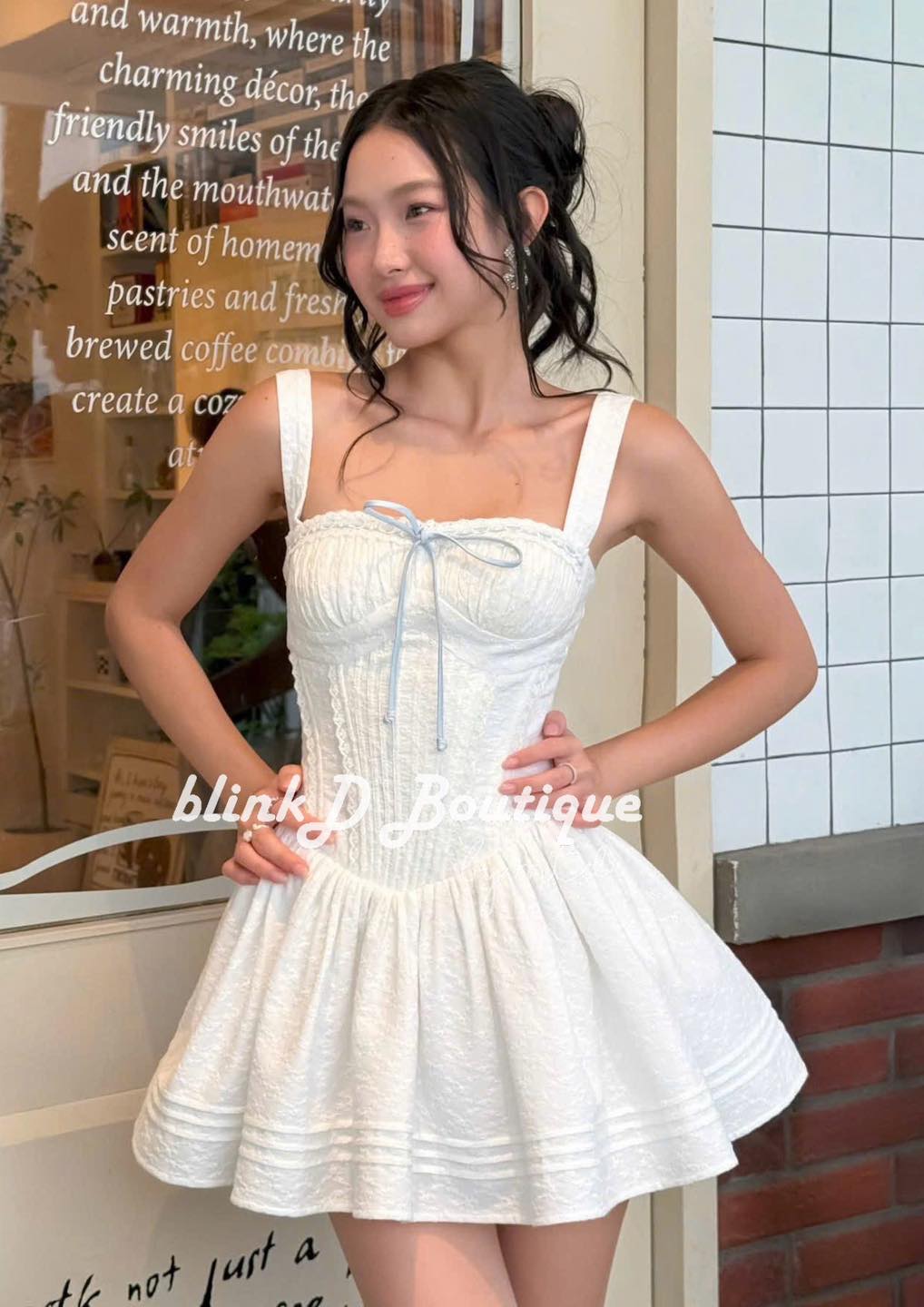 [🆕🇻🇳] BlinkD Boutique – Cửa hàng quần áo 👕 Top1Fashion 👗  ĐẦM TRẮNG 2S THẮT NƠ XANH VIỀN REN
SIZE SM
___________________________
𝙗𝙮 𝒃𝒍𝒊𝒏𝒌𝑫 𝑩𝒐𝒖𝒕𝒊𝒒𝒖𝒆
Kiểm tra trước khi thanh toán
Hàng luôn có sẵn
, shares-0✔️ , likes-0❤️️ , date-2025-07-23 05:59:35🇻🇳🇻🇳🇻🇳📰🆕