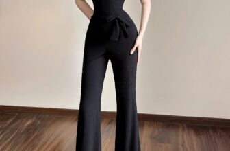 [???] Sarah Shop  ? Top1Fashion ?  JUMPSUIT DÀI NGỰC XẾP NHÚN ÔM DÁNG SANG TRỌNG
“Yêu anh – không phải vì anh hoàn hảo, mà vì ở bên anh, em không còn muốn tìm ai khác để hoàn hảo hơn.”
———— , shares-0✔️ , likes-3❤️️ , date-2025-07-26 04:30:36????????