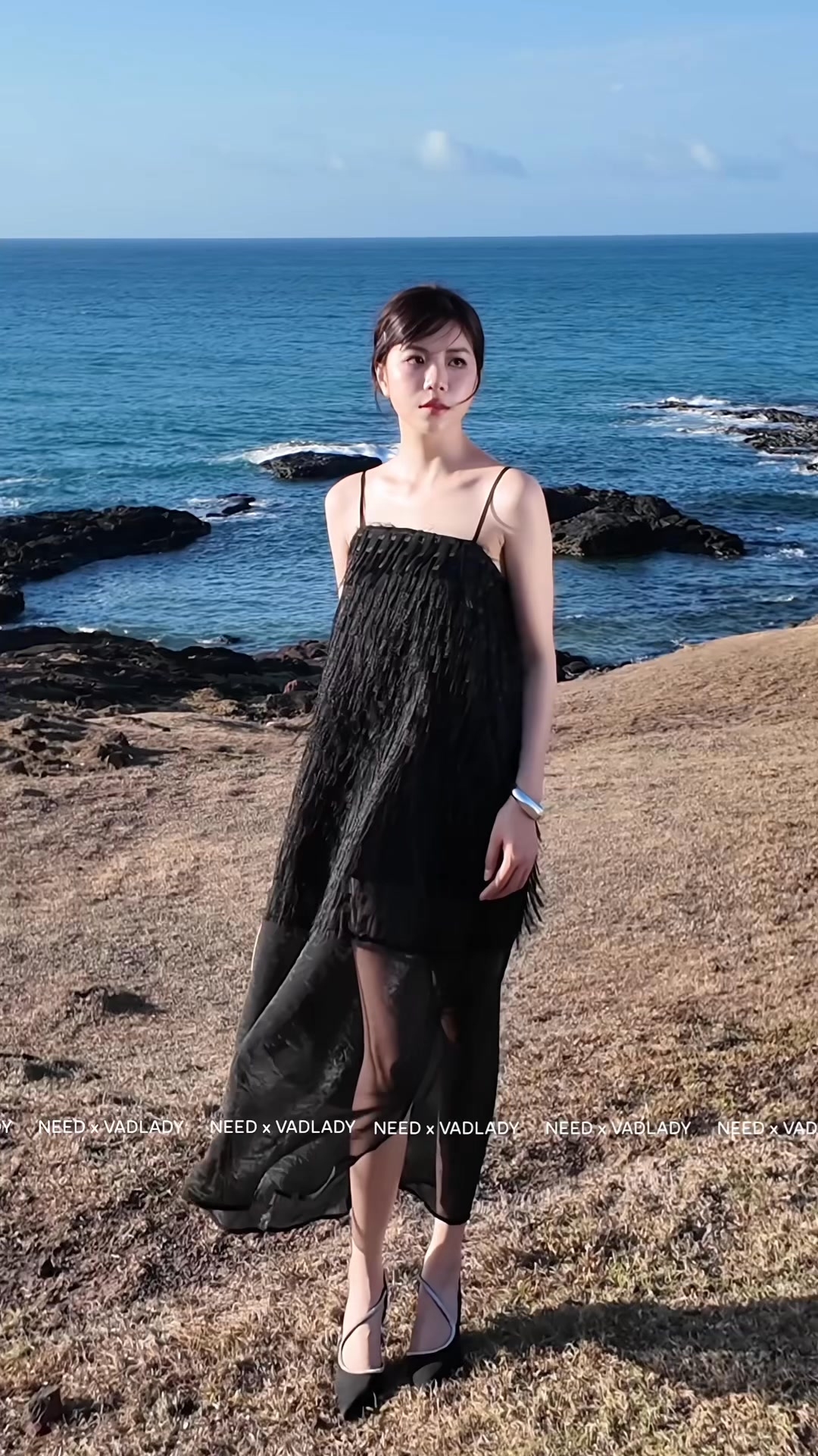 [🆕🇻🇳] Need-Official – Ladies love themself and so much more 👕 Top1Fashion 👗  Chút mỏng manh của lớp sheer hoà cùng dáng váy suông nhẹ khiến từng bước chân trở nên cuốn hút.
Thiết kế hai dây thanh mảnh giữ trọn nét nữ tính, đủ sắc sả , shares-0✔️ , likes-0❤️️ , date-2025-07-17 21:47:14🇻🇳🇻🇳🇻🇳📰🆕