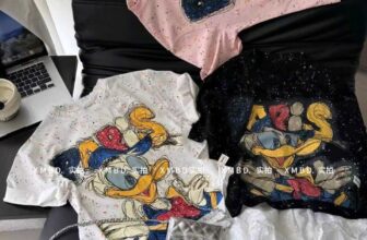 [🆕🇻🇳]  Thuỷ Nghé Kids  – Chuyên sỉ SLL quần áo Thời Trang Trẻ Em & Sơ Sinh đầy đủ các mẫu 🧑‍🧒❤️️👶⭐️  VỀ MẪU MỚI NHÀ NGƯỜI TA LÀ PHẢI THẾ!
Áo thun Donald in hình vẽ – kiểu dáng lạ mắt – bé mặc lên cực nổi luôn!
Có 3 màu: Hồng – Trắng – Đen
Chất cott , shares-0✔️ , likes-0❤️️ , date-2025-07-15 22:37:11🇻🇳🇻🇳🇻🇳📰🆕