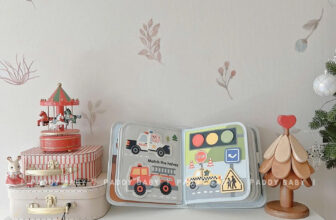 [🆕🇻🇳] Paddy Baby – Mẹ và Bé nội địa Hàn 🧑‍🧒❤️️👶⭐️ #Sách_Montessori_Haavebricks – giúp bé phát triển đa giác quan
Đây có thể xem là cuốn sách đầu đời của con đó bố mẹ ạ!
Cuốn sách hoạt động giác quan 𝐌𝐨𝐧 , shares-0✔️ , likes-1❤️️ , date-2025-07-18 20:00:40🇻🇳🇻🇳🇻🇳📰🆕