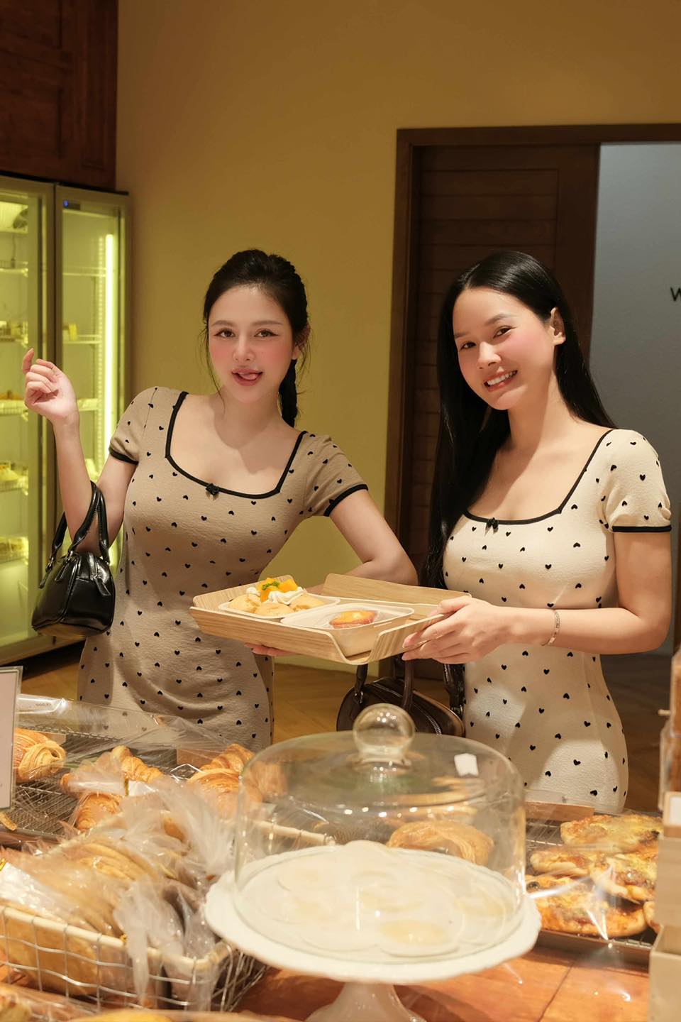 [🆕🇻🇳] Pham Kieu Trang Ne – Cửa hàng quần áo 👕 Top1Fashion 👗  2 chị em bánh đa bánh đúc
, shares-1✔️ , likes-93❤️️ , date-2025-07-23 04:33:26🇻🇳🇻🇳🇻🇳📰🆕