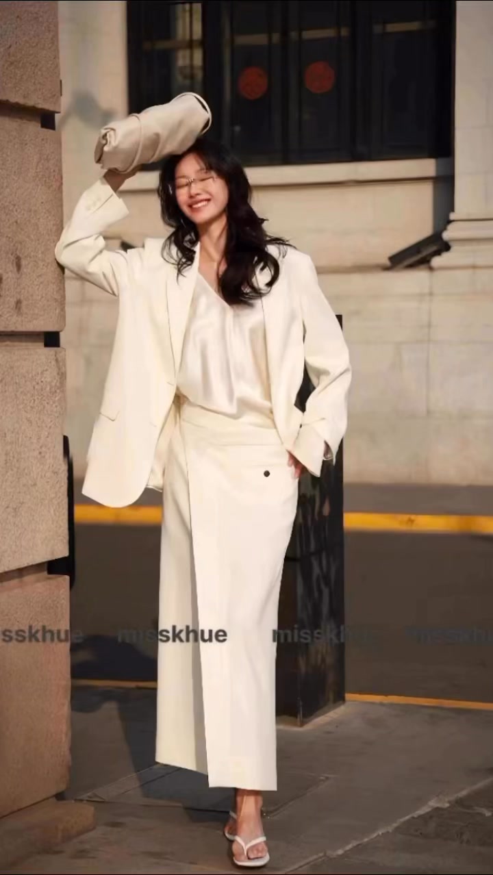 [🆕🇻🇳] Misskhue Fashion – Cho nàng yêu thời trang 👕 Top1Fashion 👗  Bộ sưu tập just me  #viral #fashion #vest_hè #fashionista #vesthànquốc #instadaily #picoftheday #vestforsummer #fashionblogger #order #trending #vestlinen  , shares-0✔️ , likes-0❤️️ , date-2025-07-22 01:17:19🇻🇳🇻🇳🇻🇳📰🆕