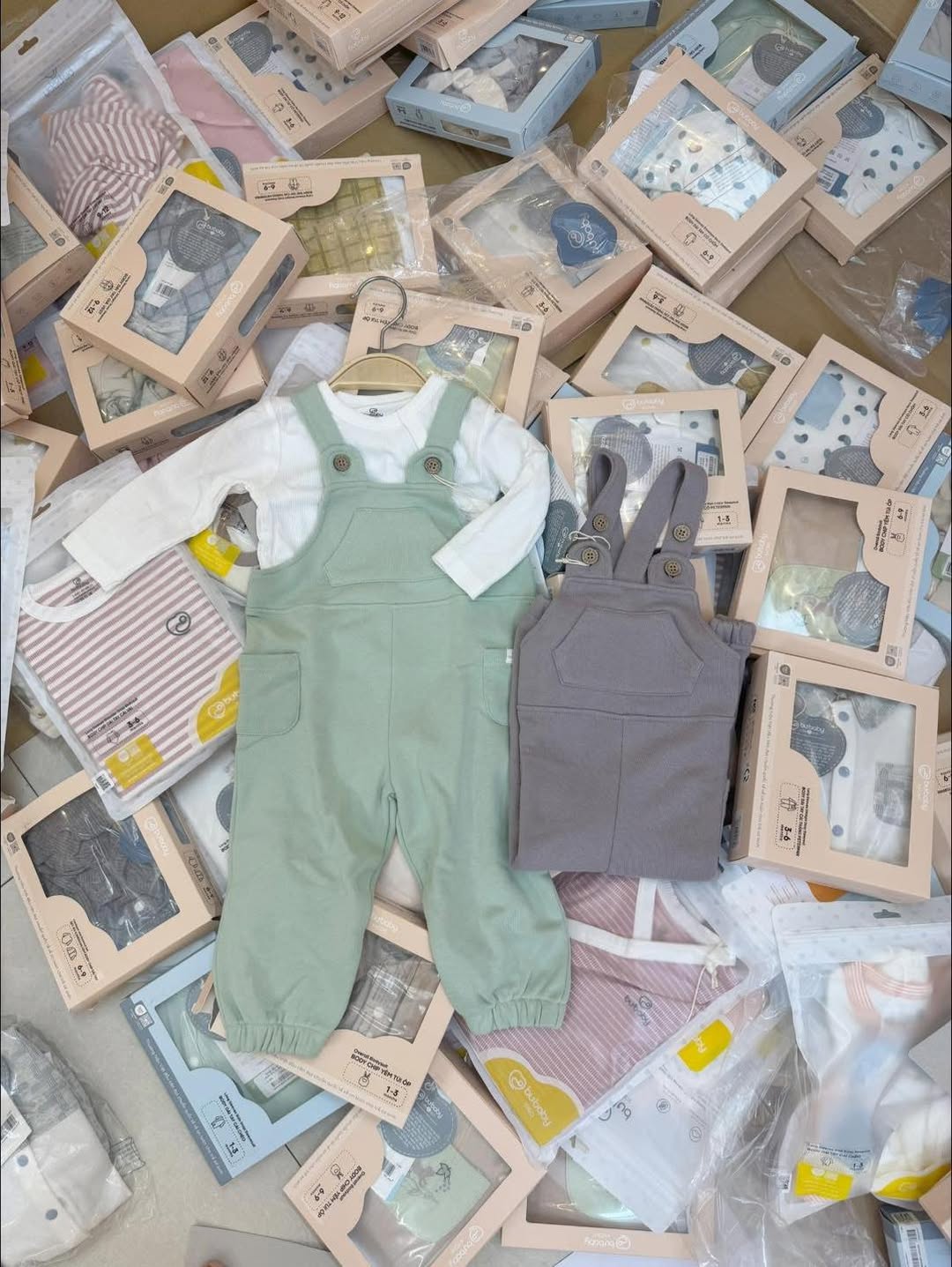 [🆕🇻🇳] Peakman THƯƠNG HIỆU THỜI TRANG NAM THIẾT KẾ CAO CẤP 👕 Top1Fashion 👗  𝑪𝒍𝒂𝒔𝒔𝒊𝒄 𝑪𝒓𝒂𝒇𝒕, 𝑪𝒐𝒏𝒕𝒆𝒎𝒑𝒐𝒓𝒂𝒓𝒚 𝑪𝒉𝒂𝒓𝒎
Chìm đắm trong tinh hoa của thủ công cổ điển kết hợp cùng sự cuốn hút hiện đại – Peakman không mang đến những trải nghiệm , shares-0✔️ , likes-0❤️️ , date-2025-07-18 23:33:14🇻🇳🇻🇳🇻🇳📰🆕