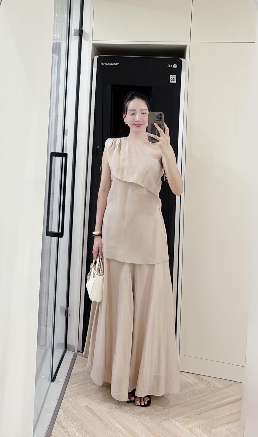 [???] Loan Vo – Chuyên các mặt hàng xuất khẩu quần áo, giày dép, túi xách  ? Top1Fashion ?  Hàng sẵn
Cần thông tin, tư vấn inbox e ạ !!!
, shares-0✔️ , likes-4❤️️ , date-2025-07-24 17:46:19????????