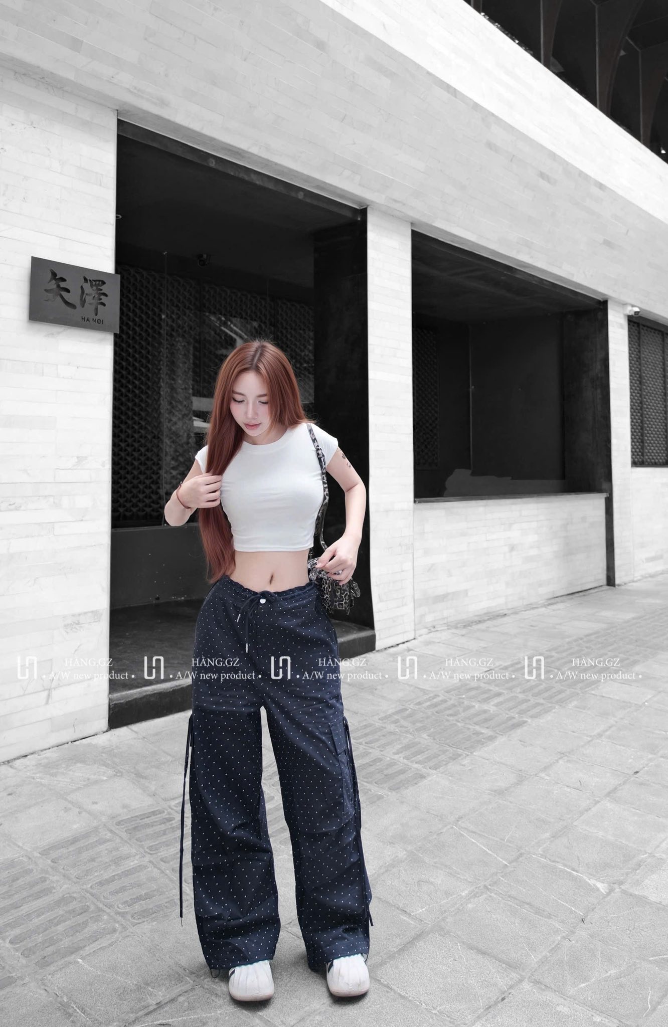 [???]  Thỏ Ngọc Store  ?‍?❤️️?⭐️ • Set hè thể thao cực đẹp cho bé – Form chuẩn sịn – Bé mặc là yêu •
Thiết kế cổ tròn + quần đùi nặng động,kết hợp viền kẻ sang sịn, năng động cá tí , shares-0✔️ , likes-0❤️️ , date-2025-07-23 16:32:37????????