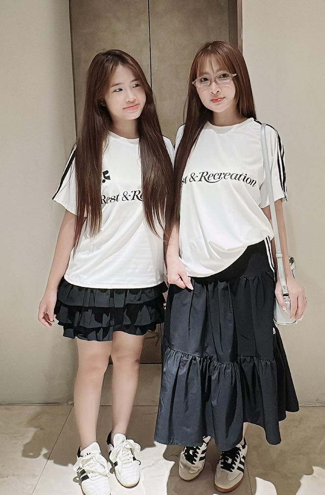 [🆕🇻🇳]  KIM KIM BABY SHOES – Bán buôn,bán lẻ giày cho bé yêu 🧑‍🧒❤️️👶⭐️ C243 – 185K / set 2 bộEm lên siêu phẩm hôm nay ạ
Gấu nơ của các bé gái đâyyyy
Chất cotton tàu thấm hút mồ hôi,co giãn 4c mặc nhà đi học quá đẹp luôn
SET , shares-0✔️ , likes-1❤️️ , date-2025-07-24 03:53:51🇻🇳🇻🇳🇻🇳📰🆕