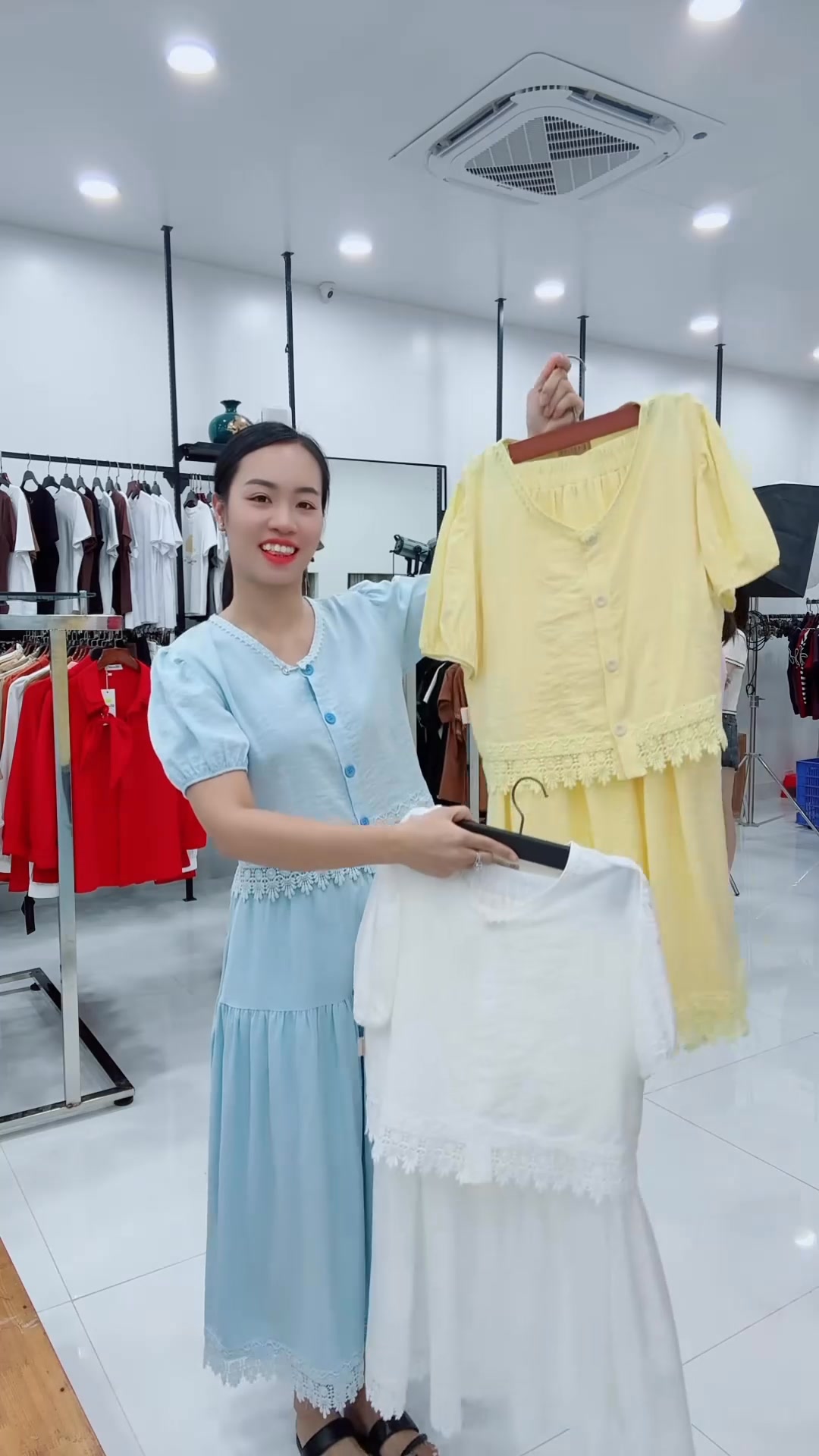 [🆕🇻🇳] Tâm Clothing 86 – Chuyên đồ si tuyển hàn, nhật, mỹ trẻ em và người lớn  👕 Top1Fashion 👗  9h30 sáng mai em có kiện áo thun Uniset Mỹ mới khui siêu đẹp nha cả nhà ơi
, shares-0✔️ , likes-9❤️️ , date-2025-07-25 05:40:53🇻🇳🇻🇳🇻🇳📰🆕