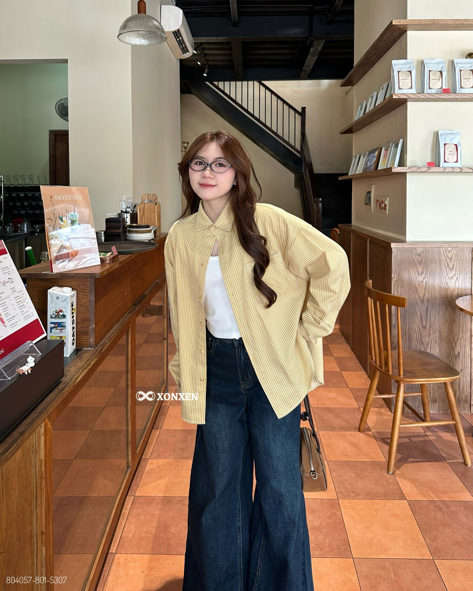 [🆕🇻🇳] Xonxen Quảng ngãi 265 Phan Bội Châu 👕 Top1Fashion 👗  NEW ARRIVAL – SET ÁO SƠ MI + QUẦN JEAN SUÔNG
Lựa chọn an toàn nhưng không hề nhàm chán cho mọi hoàn cảnh.
• Áo sơ mi dài tay – form oversize, chất vải mềm , shares-0✔️ , likes-1❤️️ , date-2025-07-24 22:51:38🇻🇳🇻🇳🇻🇳📰🆕