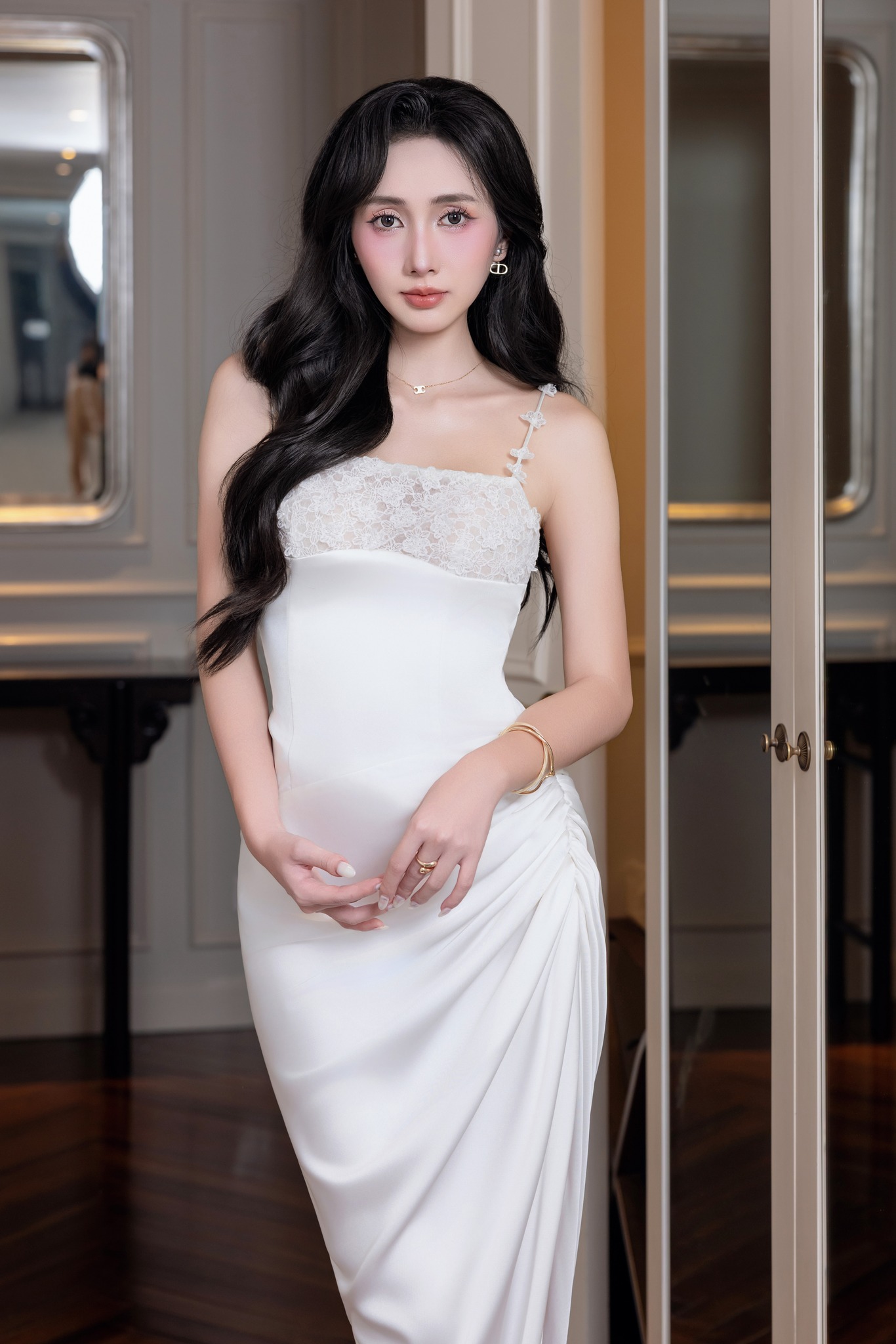 [🆕🇻🇳] LỤA Studios – Don’t hesitate to show your beauty 👕 Top1Fashion 👗  Thu hút ánh nhìn với phong cách thời trang tối giản và hiện đạiHãy để Lụa Studios tôn lên vẻ đẹp nữ tính của nàng, đặt hàng ngay!S/M/L/XL
Worldwide S , shares-2✔️ , likes-3❤️️ , date-2025-07-22 22:22:15🇻🇳🇻🇳🇻🇳📰🆕