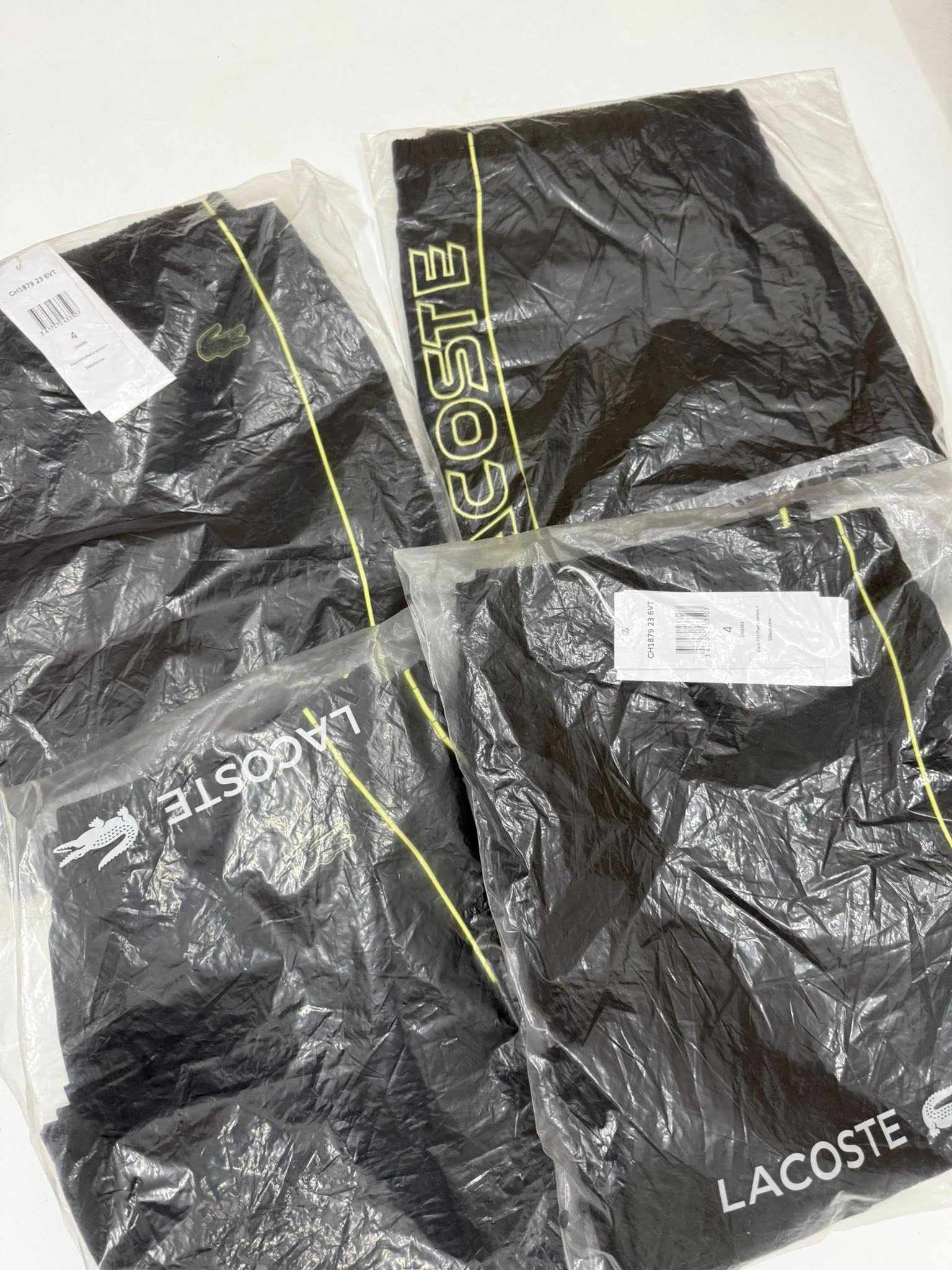 [🆕🇻🇳] Ziin Store – Hàng Hiệu Xuất Dư 👕 Top1Fashion 👗  #Full_túi mà giá sale siêu tốt cho các anh
Size 4 ( 72-79kg)
, shares-0✔️ , likes-0❤️️ , date-2025-07-26 21:26:17🇻🇳🇻🇳🇻🇳📰🆕