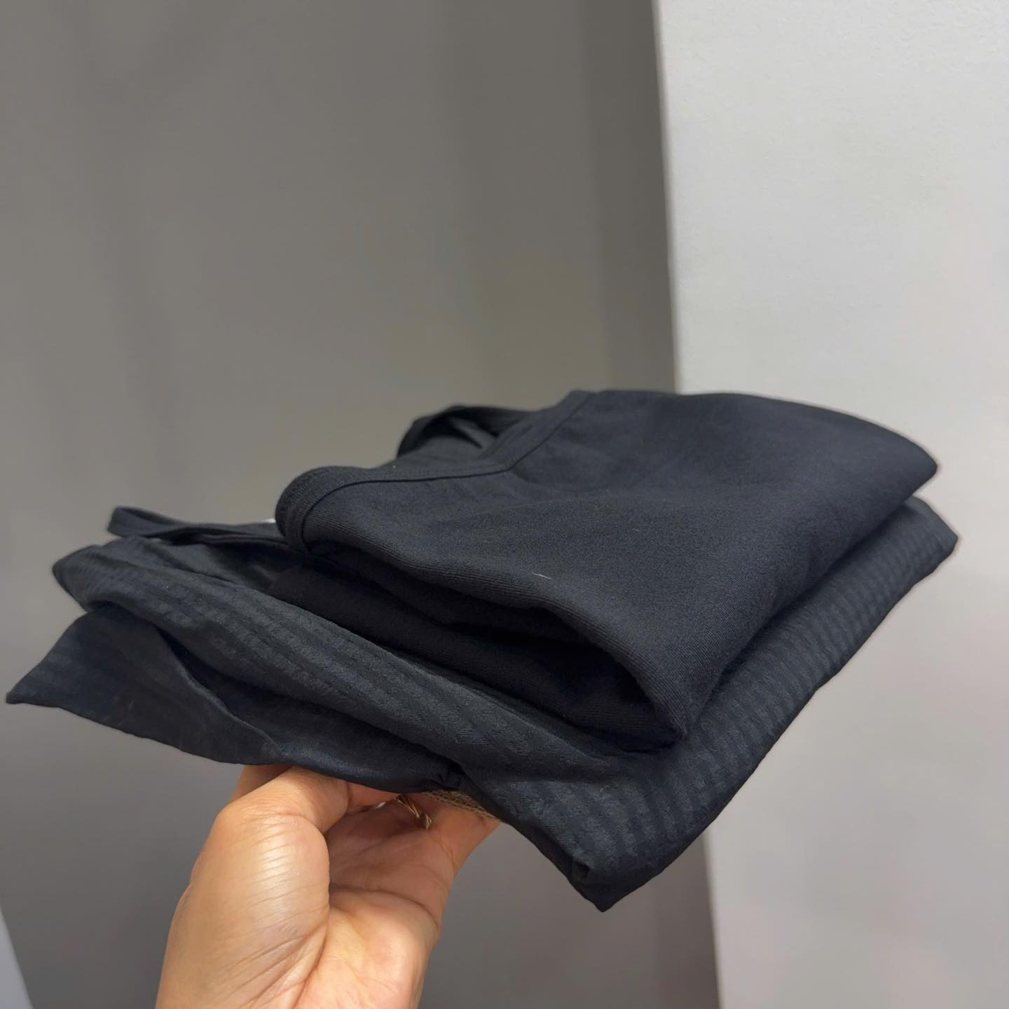 [🆕🇻🇳] CLARA – VNXK chi nhánh Hà Nội 👕 Top1Fashion 👗  Hè năm nay quá ưu ái cho Self prtrait khi CLARA quyết tâm lùng được những item hott hitt nhất của brand này
Đơn giản – nhẹ nhàng – những đầy quyền lực
Khô , shares-0✔️ , likes-0❤️️ , date-2025-07-28 21:30:03🇻🇳🇻🇳🇻🇳📰🆕