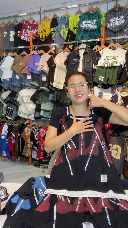 [🆕🇻🇳] Chuyên đồ bé_trần thuý 🧑‍🧒❤️️👶⭐️ các mẹ vào săn sale tiktok cho có mã giảm giá nhé  tranthuy_qate003?_t=ZS-8xIRRHvc0pj&_re , shares-0✔️ , likes-1❤️️ , date-2025-07-25 05:22:49🇻🇳🇻🇳🇻🇳📰🆕