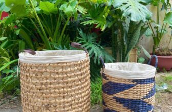 [🆕🇻🇳] Sai Gon Factory Outlet  👕 Top1Fashion 👗   Giỏ Mây Tre kèm vải lót
Chiếc giỏ được đan thủ công , đính kèm lớp vải lót mềm mại, mang đến vẻ ngoài tinh tế và cảm giác gần gũi với thiên nhiên.
Vừa l , shares-0✔️ , likes-1❤️️ , date-2025-07-27 01:16:01🇻🇳🇻🇳🇻🇳📰🆕