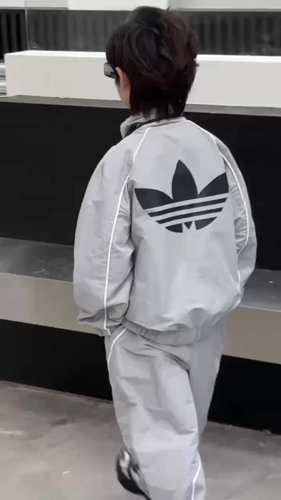 [🆕🇻🇳] Shop bỉm Thu Hà  🧑‍🧒❤️️👶⭐️ Bỉm Việt Baby Gio
Chỉ hơn #2k 1 miếng
Combo 100 miếng e miễn ship
Bỉm siêu mềm , siểu mỏng khoảng 2mm, Thấm hút cực tốt . Chống h , shares-0✔️ , likes-2❤️️ , date-2025-07-26 19:08:25🇻🇳🇻🇳🇻🇳📰🆕