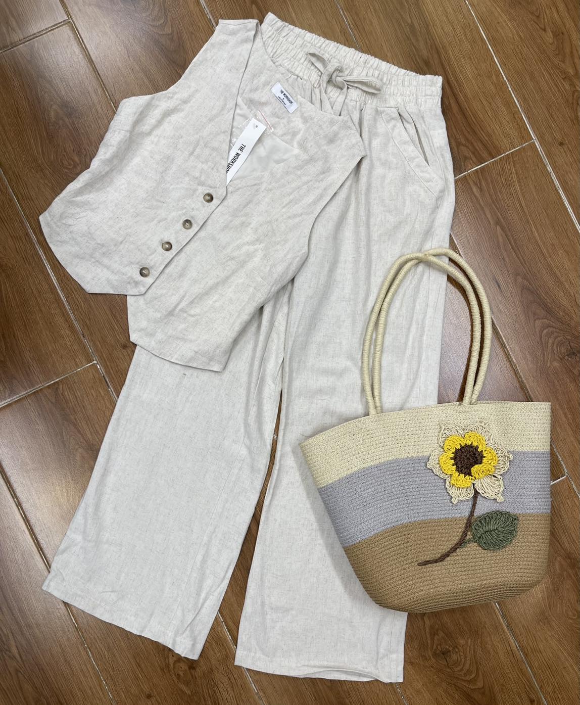 [🆕🇻🇳] TOP VNXK Store – Chuyên cung cấp quần áo VNXK chất lượng 👕 Top1Fashion 👗  Nhóm kín báo giá :
Làm cực tốn vải mà vải cao cấp ạ
Váy TM  siêu sang chat siêu đẹp, ko hot quá phí. Sang chảnh lắm
Nc e này bán cháy hàng, bán rất đắt hà , shares-1✔️ , likes-0❤️️ , date-2025-07-28 22:08:03🇻🇳🇻🇳🇻🇳📰🆕