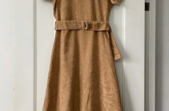 [🆕🇻🇳] K2K Boutique VNXK – QUẦN ÁO VNXK  👕 Top1Fashion 👗  Chiếc đầm nhung tăm cho nàng dịu dàng yêu phong cách cổ điển. Form dáng xòe nhẹ, tay ngắn, cổ tròn đứng, đi kèm đai eo đồng chất giúp tôn vòng eo khéo léo  , shares-0✔️ , likes-4❤️️ , date-2025-07-28 00:19:50🇻🇳🇻🇳🇻🇳📰🆕