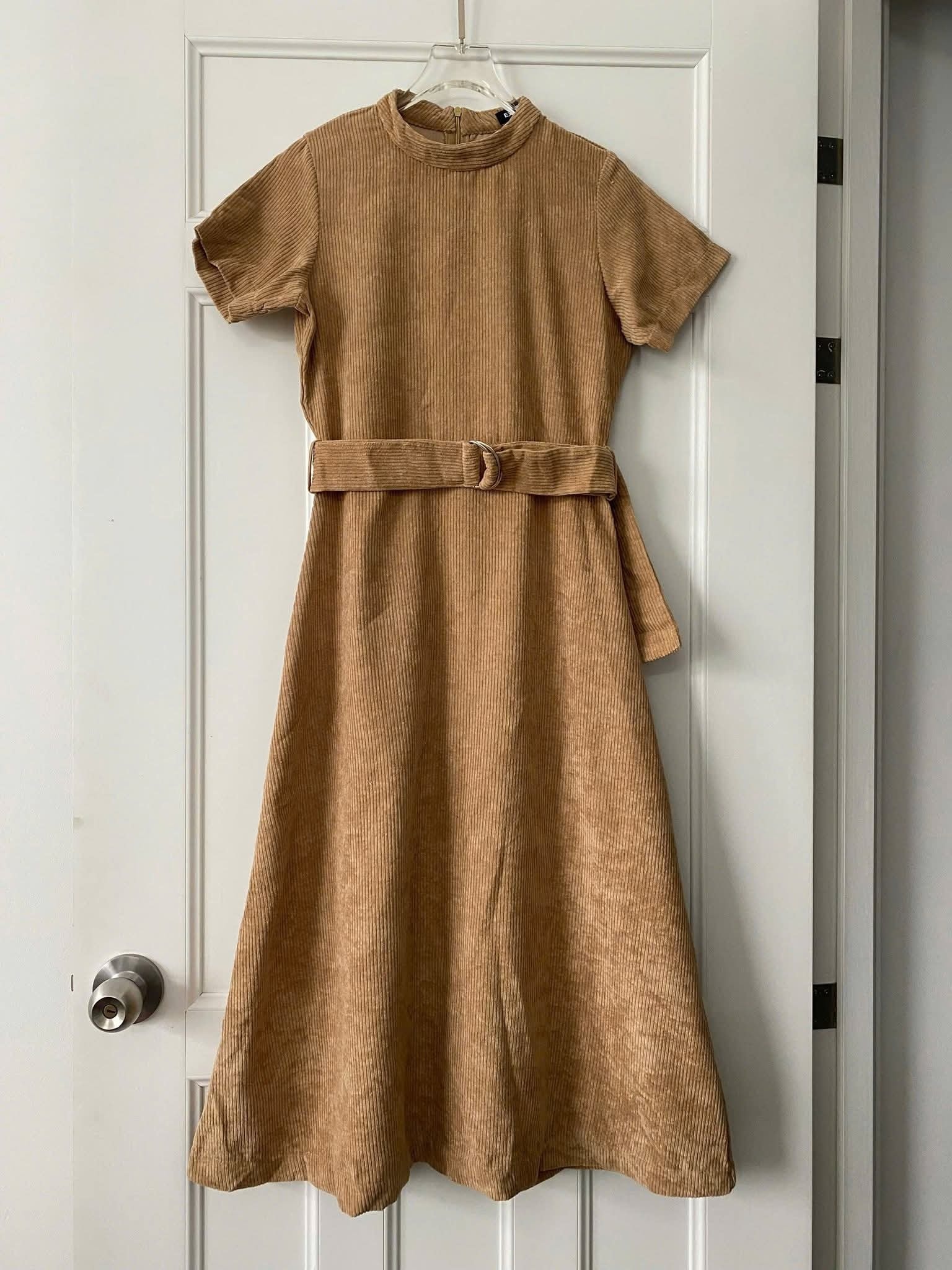 [🆕🇻🇳] K2K Boutique VNXK – QUẦN ÁO VNXK  👕 Top1Fashion 👗  Chiếc đầm nhung tăm cho nàng dịu dàng yêu phong cách cổ điển. Form dáng xòe nhẹ, tay ngắn, cổ tròn đứng, đi kèm đai eo đồng chất giúp tôn vòng eo khéo léo  , shares-0✔️ , likes-4❤️️ , date-2025-07-28 00:19:50🇻🇳🇻🇳🇻🇳📰🆕