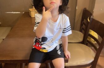 [🆕🇻🇳] Baby Liti 🧑‍🧒❤️️👶⭐️ Em còn dư ít hàng size tồn xả từ 250k/bộ kid hàng xuất xịn.
Freeship cho các chị mua từ 2 bộ ạ.
* Hàng lẻ size giá cực tốt nhé các chị. Inbox em tư vấn siz , shares-1✔️ , likes-98❤️️ , date-2020-12-24 00:01:27🇻🇳🇻🇳🇻🇳📰🆕