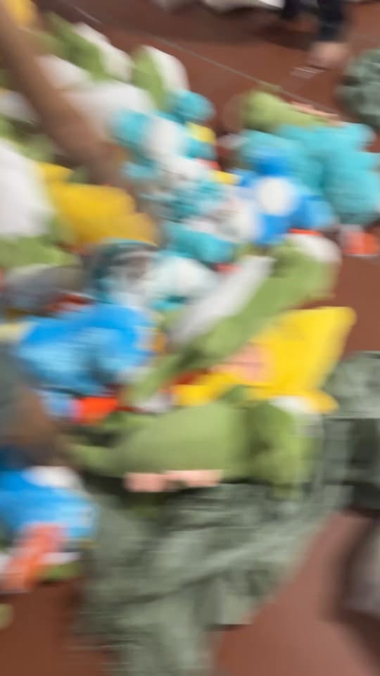 [🆕🇻🇳] Bonnie Kid – Thời trang trẻ em 🧑‍🧒❤️️👶⭐️ BONNIE-24B048 𝐻𝑎̀𝑛𝑔 𝐻𝑜𝑡 𝑔𝑖𝑎𝑜 𝑛𝑔𝑎𝑦
𝐒𝐄𝐓 𝐒𝐎̛ 𝐌𝐈 𝐅𝐄𝐄𝐋 𝐆𝐎𝐎𝐃 𝐏𝐇𝐎𝐍𝐆 𝐂𝐀́𝐂𝐇 𝐇𝐀̀𝐍 𝐐𝐔𝐎̂́𝐂
——————————————
Chất liệu áo vải thô trơn không nhăn cao cấp phối quần kaki  , shares-0✔️ , likes-2❤️️ , date-2024-06-19 13:23:55🇻🇳🇻🇳🇻🇳📰🆕