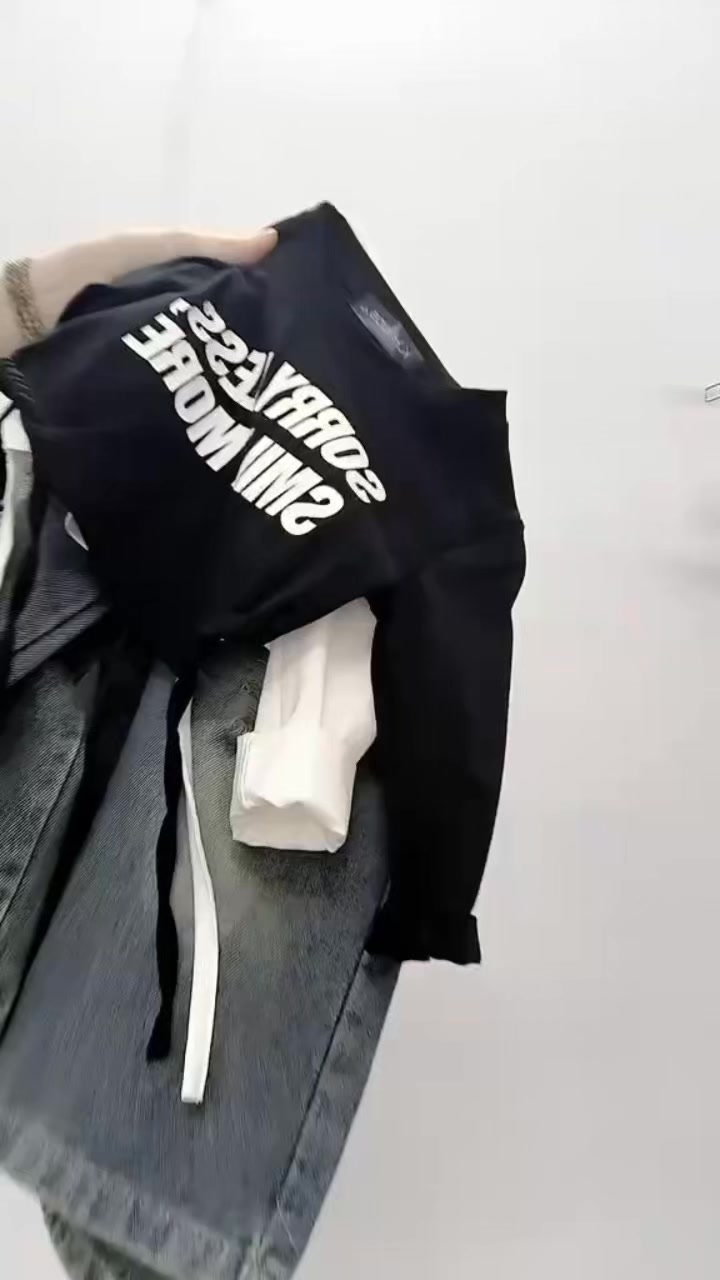 [🆕🇻🇳]  Shop Mẹ Xíu – Thời trang bé yêu 🧑‍🧒❤️️👶⭐️ ud83dudd25 SIu00caU PHu1ea8M Cu1eacP Bu1ebeN. ud83dudc49Chu1ec9 #135k/set, 2 set em miu1ec5n ship nha!u2714ufe0f Em vu1ec1 bu1ed9 u0111u1e , shares-23✔️ , likes-3K❤️️ , date-2024-12-10 00:30:07🇻🇳🇻🇳🇻🇳📰🆕