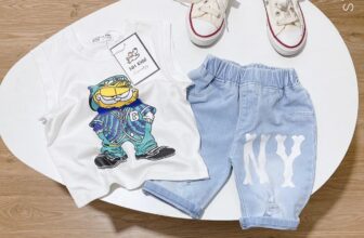 [🆕🇻🇳]  CamCam BABY KIDS-Tạp hóa Mẹ&Bé 🧑‍🧒❤️️👶⭐️ Bộ áo balo mix quần sooc bò dọn lắm các mẹ ơi
Size đại 15/30kg
, shares-0✔️ , likes-7❤️️ , date-2022-05-24 03:55:11🇻🇳🇻🇳🇻🇳📰🆕