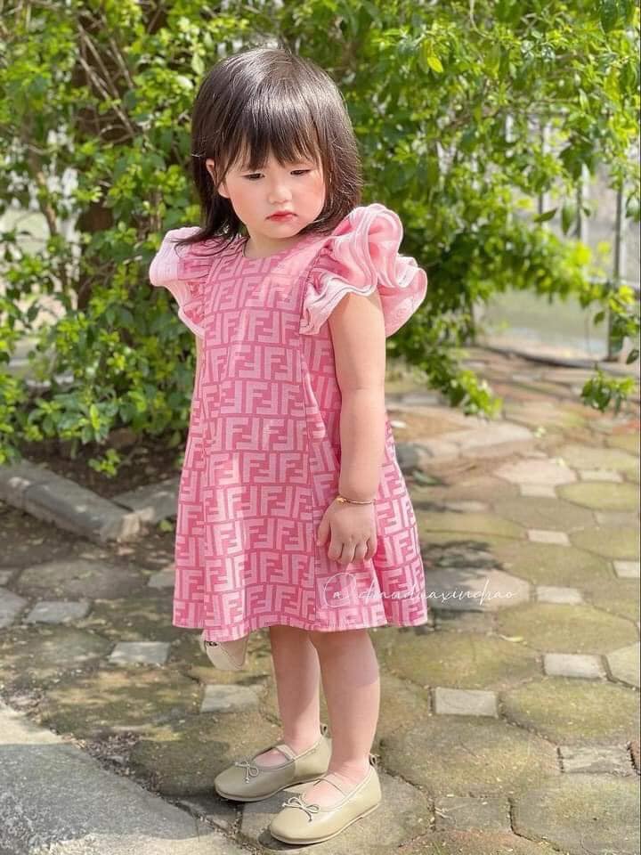 [🆕🇻🇳] Bin&Moom Kids 🧑‍🧒❤️️👶⭐️ KHÔNG GOM MÃ NÀY THÌ THẬT LÀ CÓ LỖI QUÁ CÁC Mẹ Chất mềm bay váy lắm luôn ạ
Mẫu hàng thiết kế đỉnh cao luôn em.gom duy nhất 1 lần. E mượn ản D mặc .Bảng , shares-0✔️ , likes-5❤️️ , date-2022-03-17 14:38:42🇻🇳🇻🇳🇻🇳📰🆕