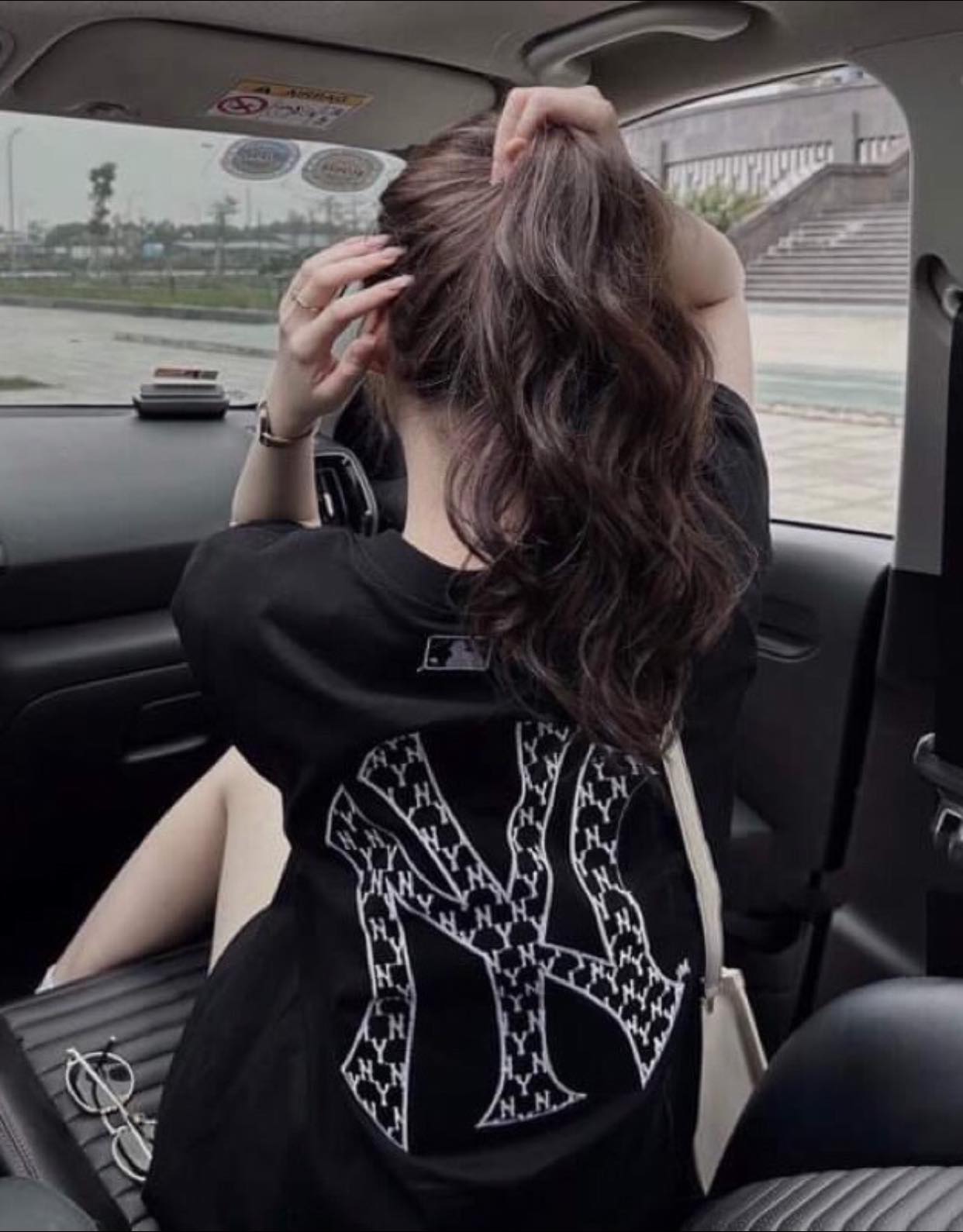 [🆕🇻🇳] Sauvée – In order to be irreplaceable one must always be different 👕 Top1Fashion 👗  |𝐅𝐄𝐄𝐃𝐁𝐀𝐂𝐊| Daisy DressKhông phô trương, nhưng không thể rời mắt.
___________
IG: sauvee.official23
, shares-10✔️ , likes-73❤️️ , date-2025-12-11 04:33:41🇻🇳🇻🇳🇻🇳📰🆕