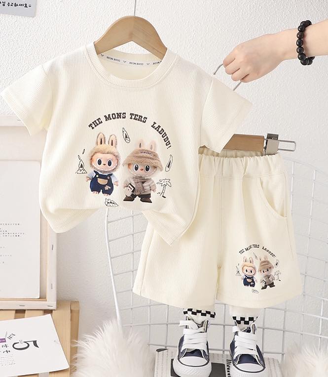 [🆕🇻🇳] Chang Mit – Đồ xinh cho bé  (Order China Kids) 🧑‍🧒❤️️👶⭐️ Em od dư 1 trắng 1 đen cho bé 13-15kg cần pass nhanh ạ
, shares-0✔️ , likes-0❤️️ , date-2024-11-13 04:50:07🇻🇳🇻🇳🇻🇳📰🆕