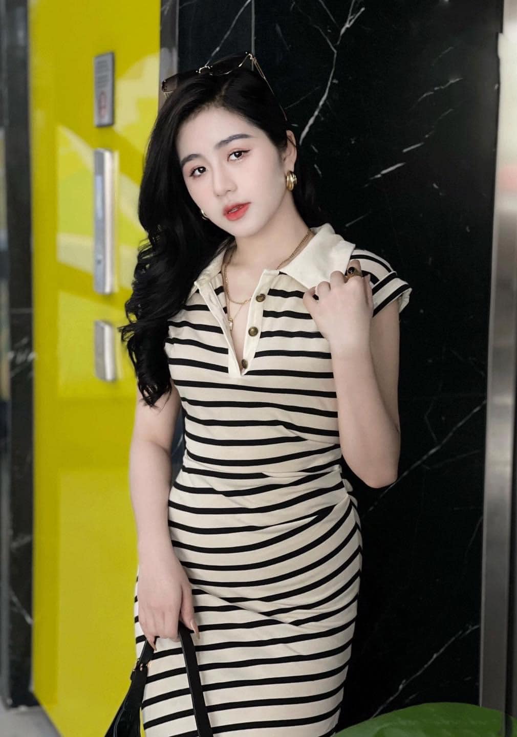 [🆕🇻🇳] Váy Nữ Đẹp – Thời Trang Thiết Kế 👕 Top1Fashion 👗  Yêu người thì phải có chừng mực
Nhưng yêu bản thân thì phải hết lòng
, shares-0✔️ , likes-12❤️️ , date-2023-10-14 15:19:25🇻🇳🇻🇳🇻🇳📰🆕