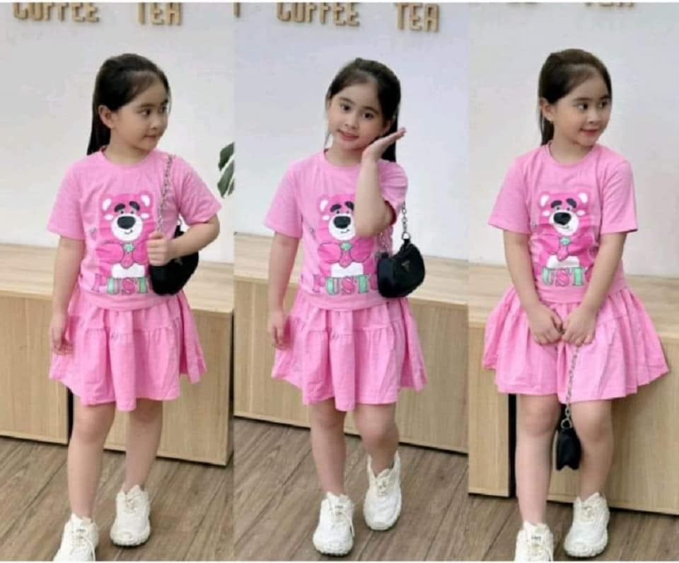 [🆕🇻🇳]  BN STORE – Thời trang VNXK – Chuyên cung cấp hàng thiết kế cho bé 🧑‍🧒❤️️👶⭐️ Hàng cập bến đủ màu đủ size rồi ạ
Sét áo phông và chân váy cho BÉ yêu
– Đi học. Đi chơi hay ở nhà đều thoải mái luôn Mẹ nhé
– Size 10-45kg
Giá cực kì ƯU Đ , shares-1✔️ , likes-31❤️️ , date-2024-11-16 05:23:48🇻🇳🇻🇳🇻🇳📰🆕