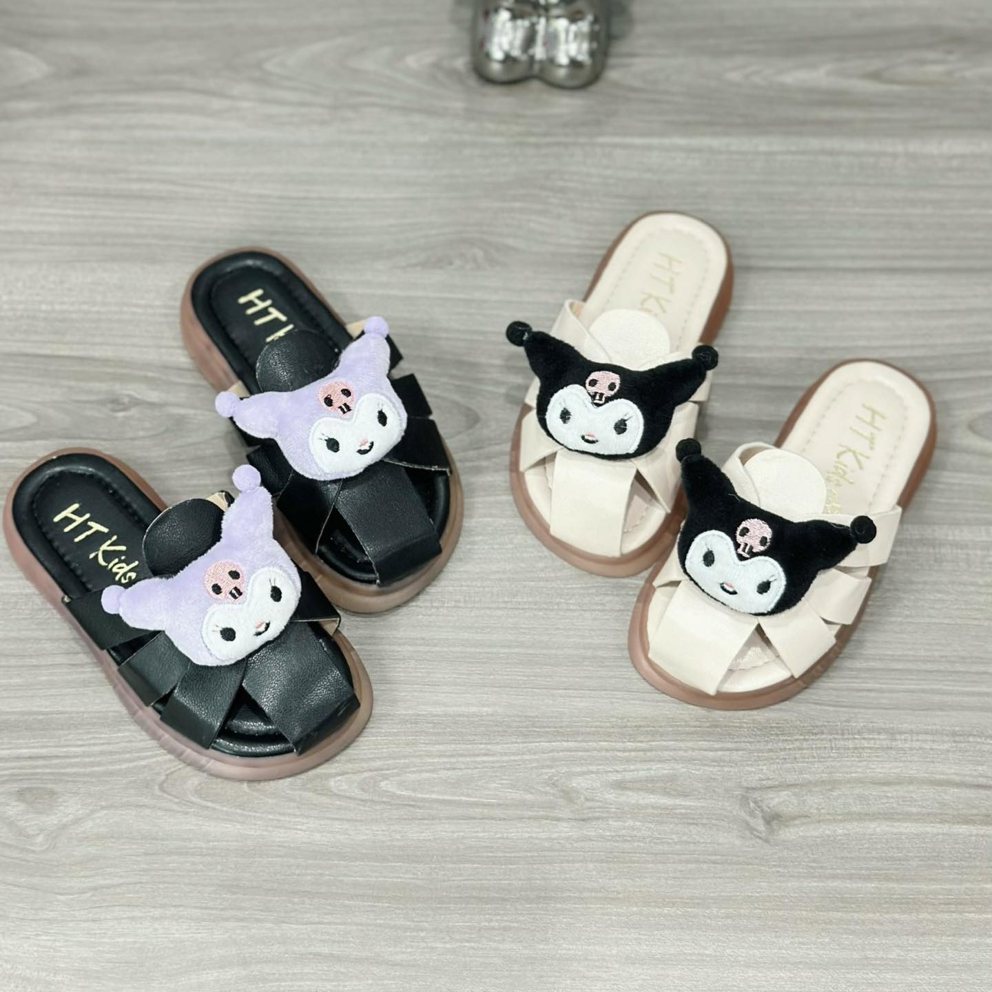 [🆕🇻🇳] BiBi Kids-Thời Trang Trẻ Em 🧑‍🧒❤️️👶⭐️  Hàng hot mới về cho bé yêu nha!!
Size: 26-35 ( hàng siêu nhẹ )
, shares-0✔️ , likes-1❤️️ , date-2024-08-17 00:14:57🇻🇳🇻🇳🇻🇳📰🆕