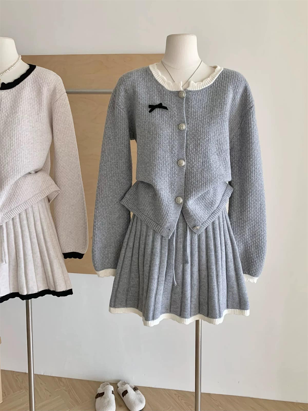 [🆕🇻🇳] Kem Bơ – Đồ xinh cho bé Chuyên quần áo hot trend cho bé 🧑‍🧒❤️️👶⭐️ Có con gái là 1 đặc quyền
, shares-1✔️ , likes-2❤️️ , date-2024-09-24 18:41:16🇻🇳🇻🇳🇻🇳📰🆕