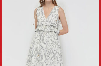 [🆕🇻🇳] Lyn Around Vietnam – Young and Colorful. Playful and Quirky  [🆕Top1Vietnam🇻🇳] 👕 Top1Fashion 👗  Đáng yêu và nữ tính, chiếc váy bung xòe với điểm nhấn bèo nhún ở thắt lưng.𝐆𝐈𝐀̉𝐌 5𝟎%+++ tất cả các sản phẩm.
Đến mua sắm ngay tại:
Tầng 2, Lotte Departm , shares-1✔️ , likes-0❤️️ , date-2024-08-24 18:50:02🇻🇳🇻🇳🇻🇳📰🆕