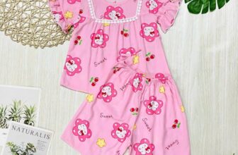 [🆕🇻🇳] Kim Thoại Shop – Chuyên đồ tole bé trai và bé gái 🧑‍🧒❤️️👶⭐️ Bộ Lửng Size 4 (9-11kg)
Vải tole/lanh 2 da, dày dặn, mịn, mát da, thấm hút mồ hôi, bé thoải mái vận động mà không lo hầm bí
Hàng có sẵn tại shop
Miễn sh , shares-0✔️ , likes-8❤️️ , date-2024-12-28 15:37:50🇻🇳🇻🇳🇻🇳📰🆕