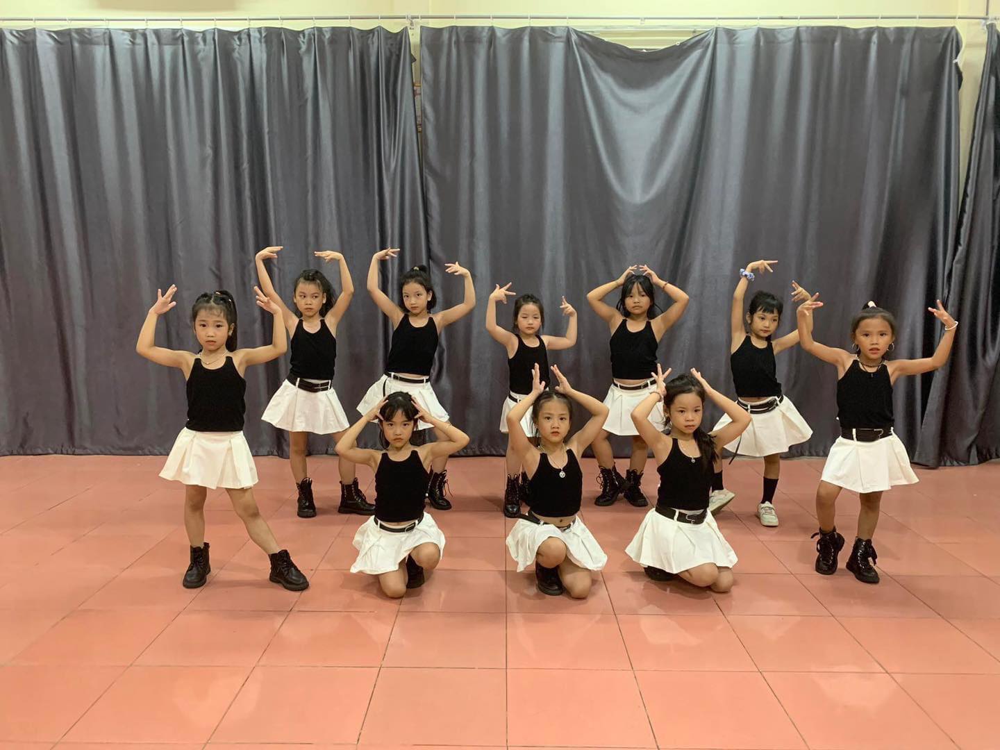 [🆕🇻🇳]  Gogo Lengkeng – Chuyên kinh doanh sỉ lẻ mặt hàng thời trang phụ kiện 🧑‍🧒❤️️👶⭐️ Shopee: haneemiu giảm giá các mẫu đồ bơi, các mom vào xem nhé
 , shares-0✔️ , likes-0❤️️ , date-2023-08-01 15:53:28🇻🇳🇻🇳🇻🇳📰🆕